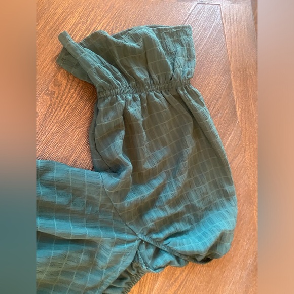 Speechless Green Dress - Picture 3 of 6